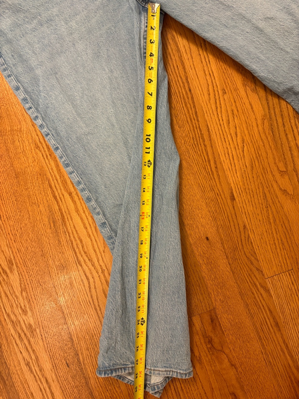 Abercrombie & Fitch Curve Love 90’s Relaxed Jeans| 16/33R - Picture 7 of 10